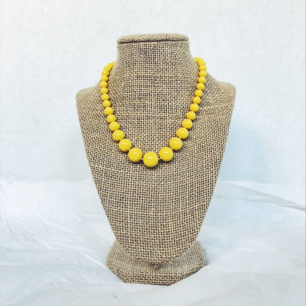 Vintage Yellow Bead Necklace
